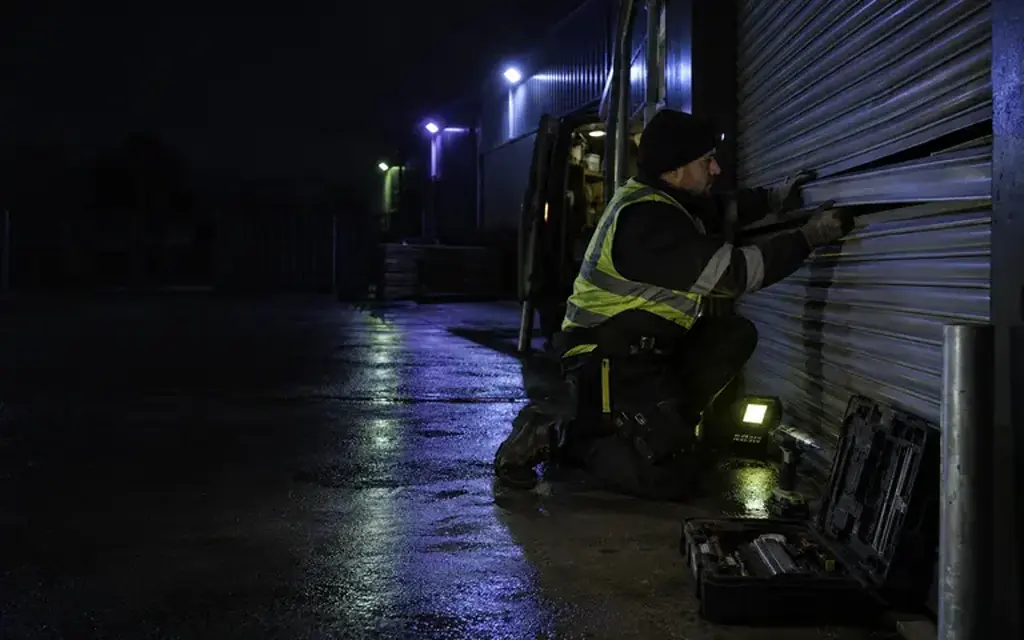 traffic barrier repair